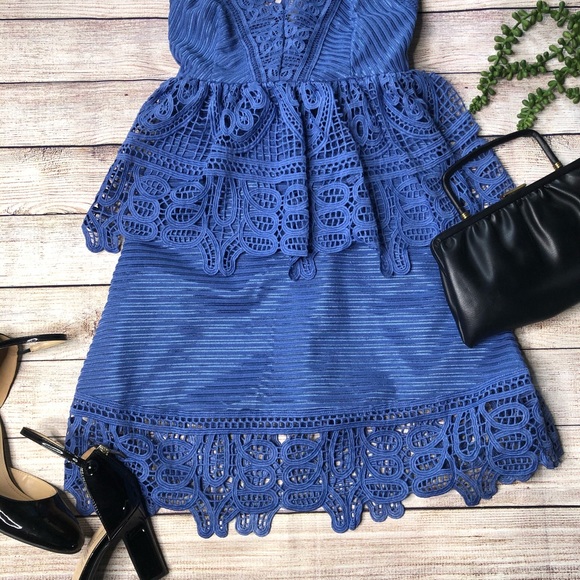 L’atiste crochet lace trimmed ribbed peplum dress strap back small - Picture 3 of 9